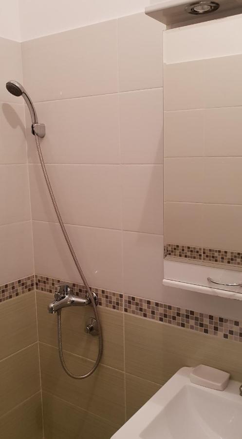 Bella Vita Apartment Belgrado Buitenkant foto
